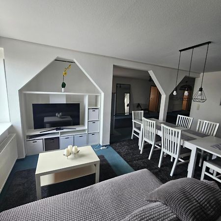 6 Bedroom Private Apartment & Lounge Rostock Exterior foto